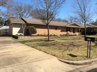 417 White Hall Rd, Woodway, TX 76712