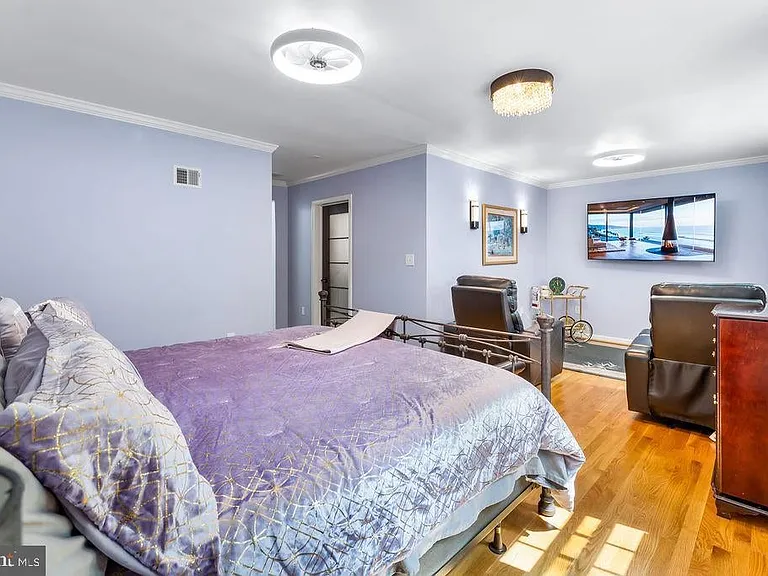 1329 Gresham Rd — Photo 40