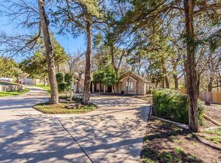 1010 Tayman Dr, Midlothian, TX 76065