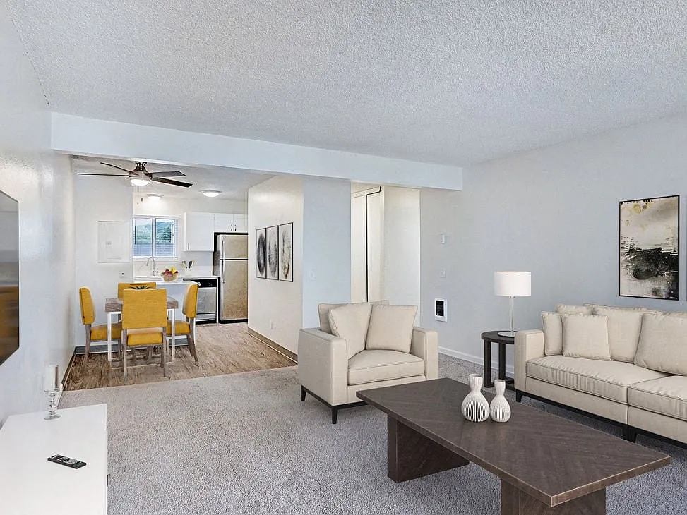 Sunset Station Apartments — Photo 4