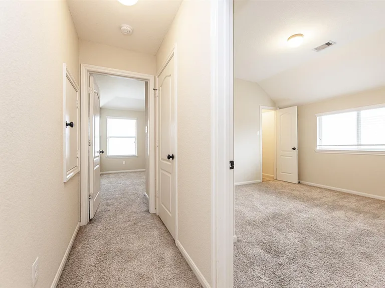24943 Blue Mountain Park Ln — Photo 32