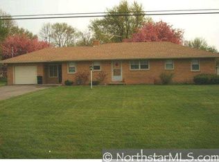 106 Park Ave E, Hollandale, MN 56045