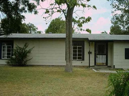 2nd image of 1215 UPLAND DR