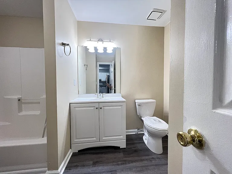 3327 Clover Meadows Dr — Photo 10