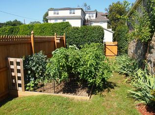 1621 Elm St, Bethlehem, PA 18017