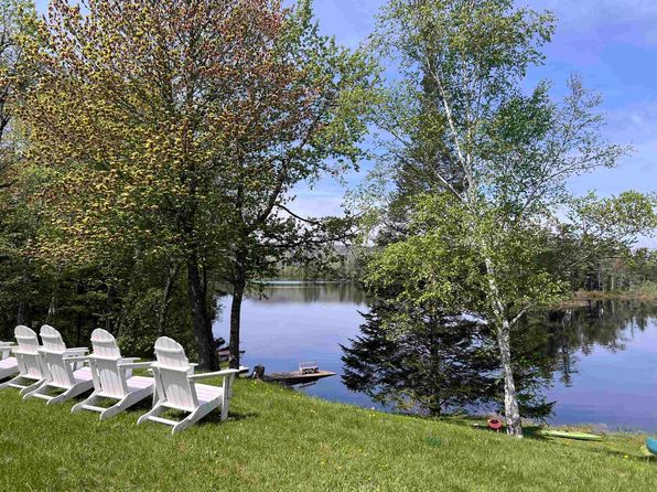Whitefield NH Real Estate - Whitefield NH Homes For Sale | Zillow
