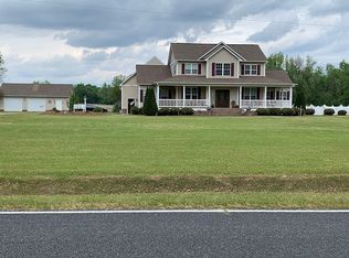 508 Byrd Rd, Fairmont, NC 28340