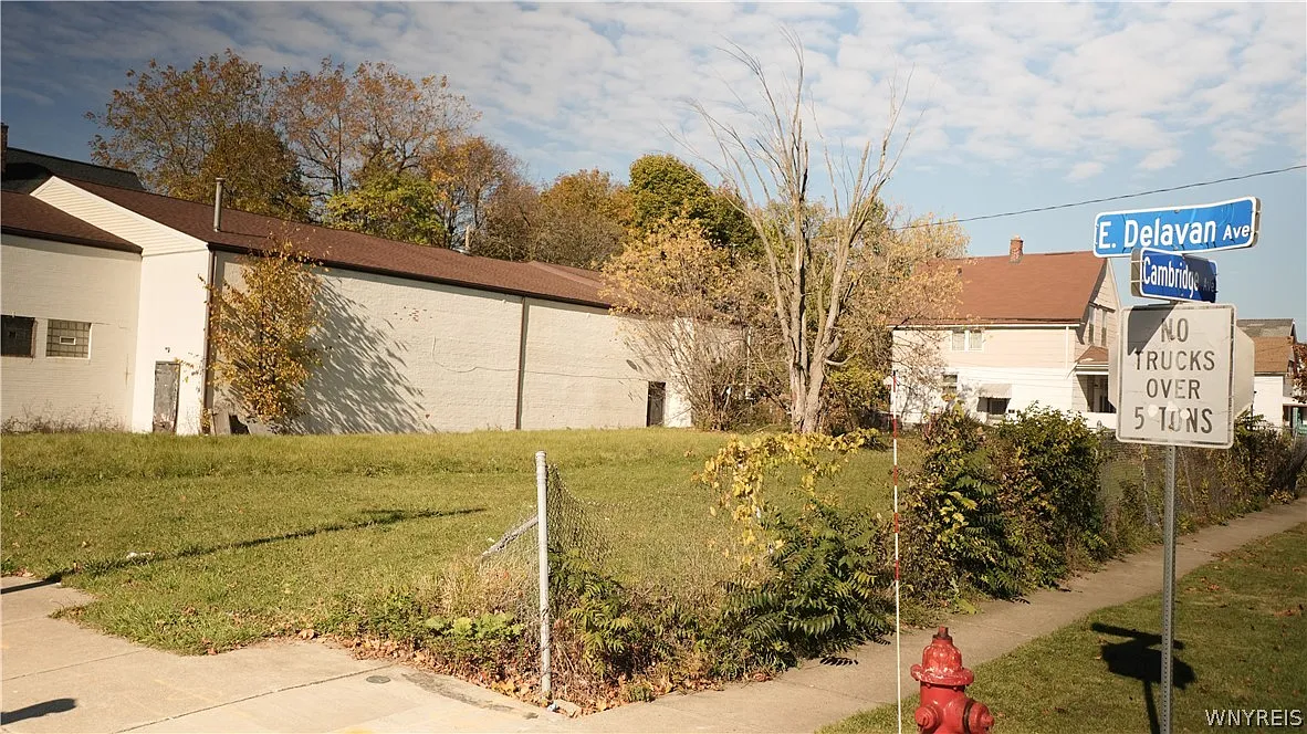 912 E Delavan Ave Lot 24 photo 1