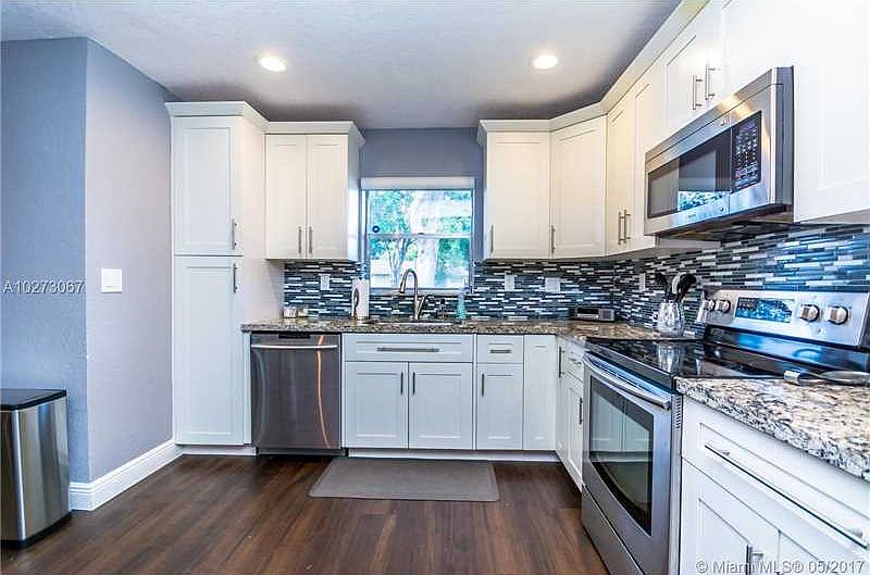 Just Listed! Perfect Remodeled Villa/Condo In Davie, Florida