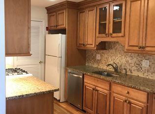 5 Iris Ct, Tinton Falls, NJ 07724