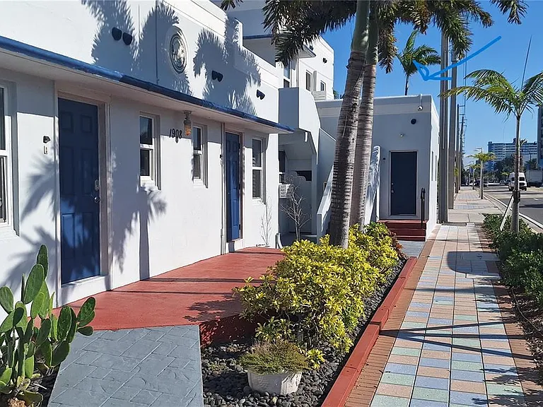 1908 N Ocean Dr #3A — Photo 3