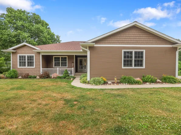 10426 Dutch Settlement Rd, Marcellus, MI 49067