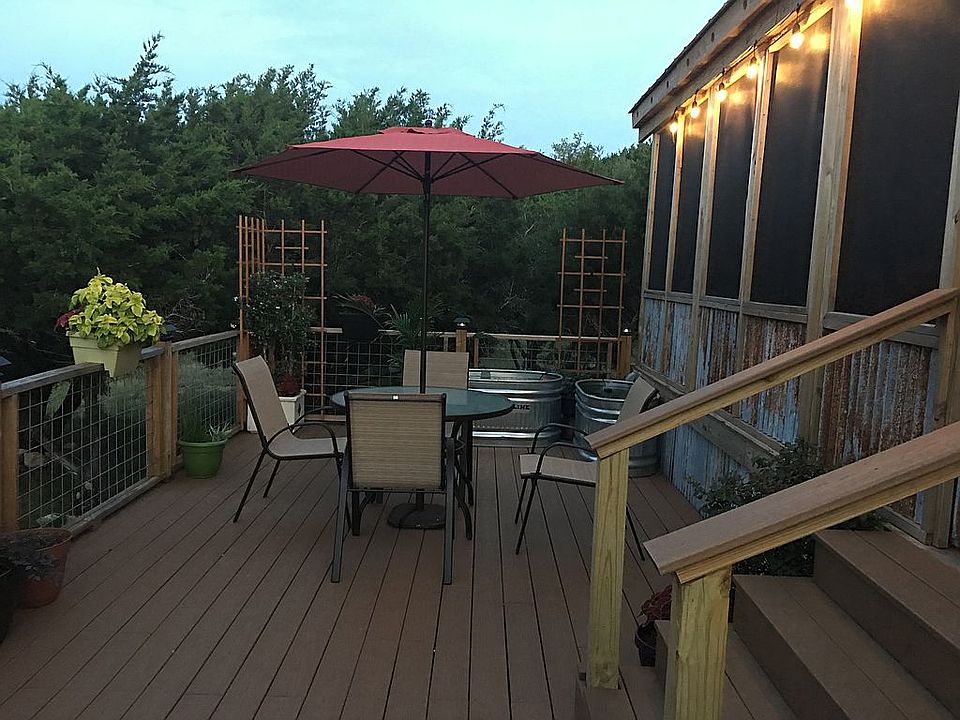 Lowerpatio