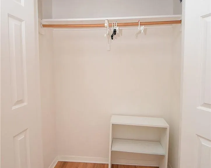2102 Greenwood Ave #B — Photo 14