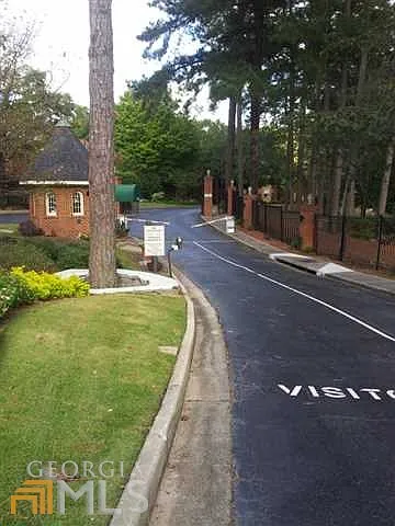 26306 Plantation Dr NE photo 1