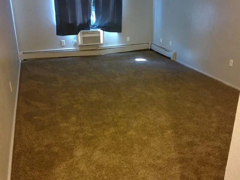 1425 N Yosemite St #11 — Photo 6