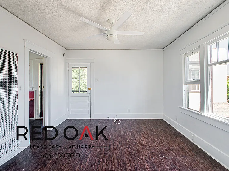 246 Newport Ave #C — Photo 7