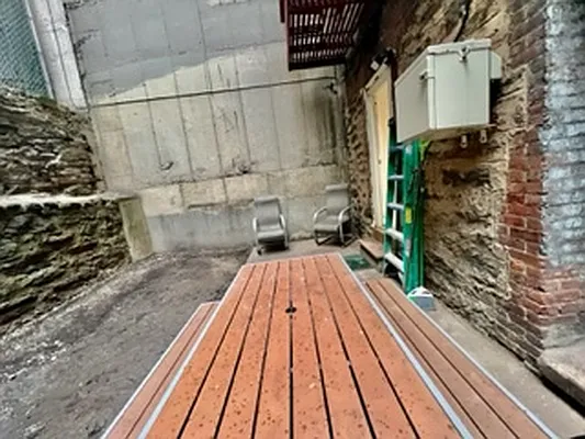 Rented by Bond New York | media 27