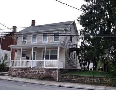 90 S Main St #2