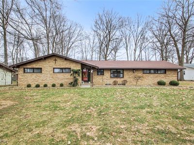 7677 E Parkside Dr, Youngstown, OH, 44512