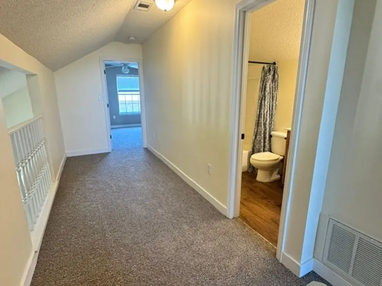 712 Denise Dr — Photo 34