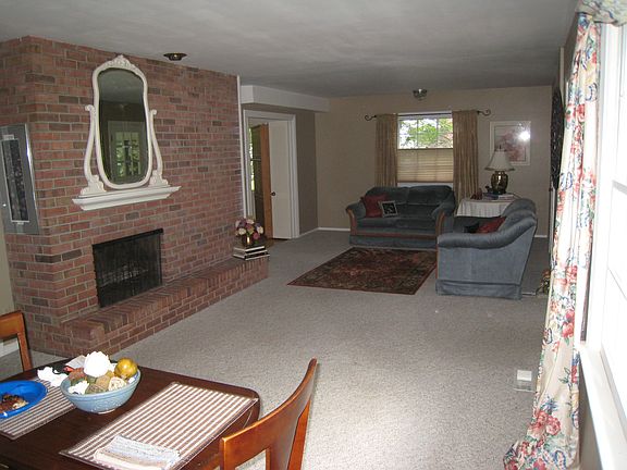 family room (22X13.5)