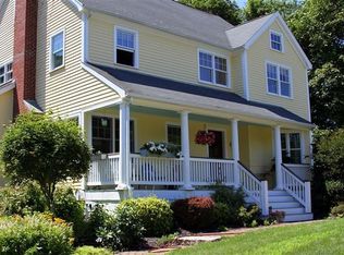 4 Hugh Hill Ln, Beverly, MA 01915