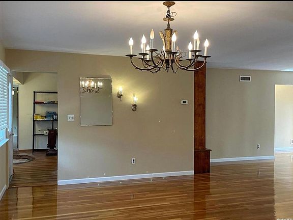 3rd image of 14 Forest Dr