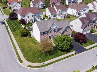 2 Latour Ln, Newark, DE 19702