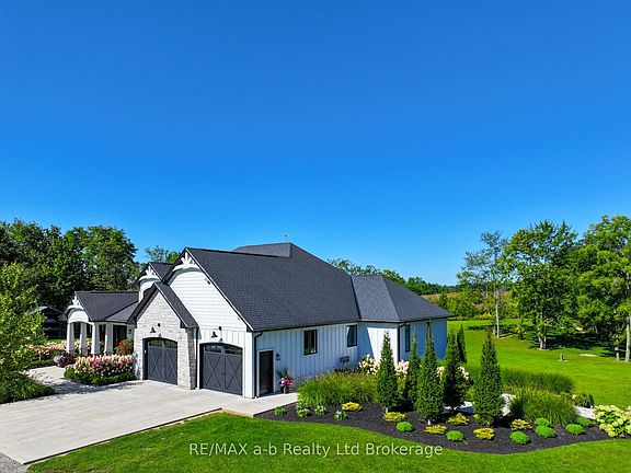 2nd image of 631 Windham Ln #2