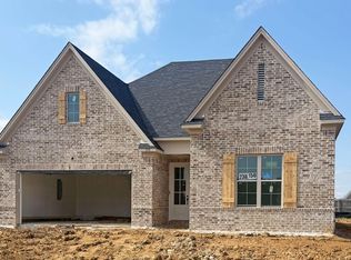 150 Misty Meadows Dr, Oakland, TN 38060