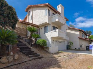 934 Vallata Ln, Spring Valley, CA 91977