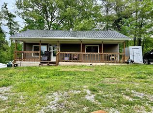 740 Hunt Rd, Dunmor, KY 42339