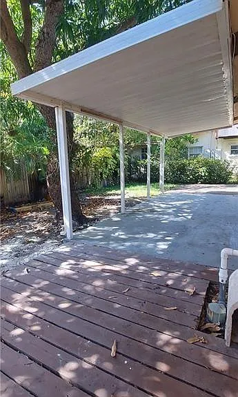 738 SW 5th Ave — Photo 6