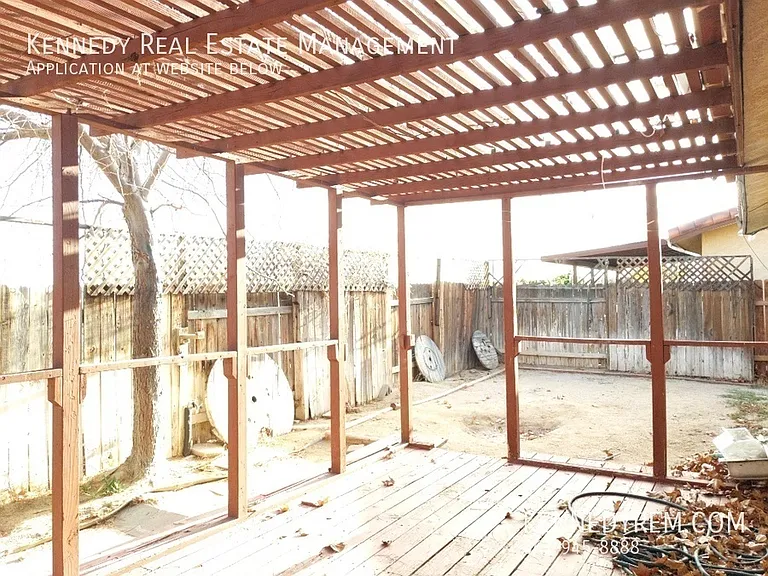 14212 Avon Dr — Photo 19