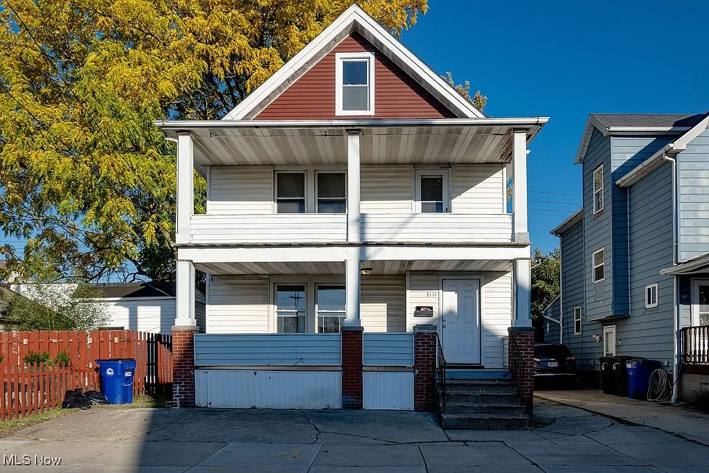 3111 W 90th St photo 1