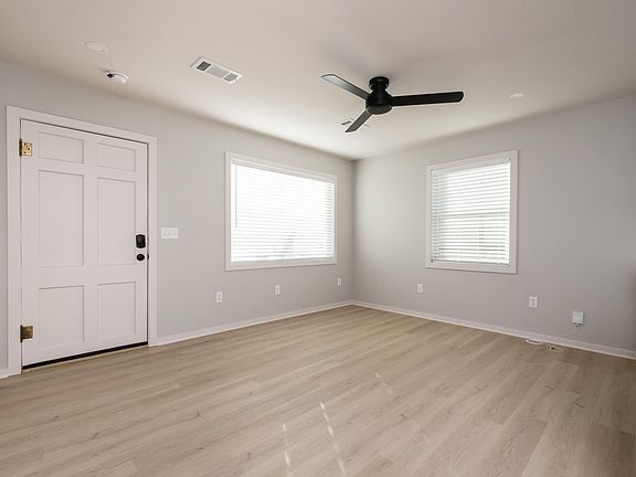 5th image of 104 Jewell Rd