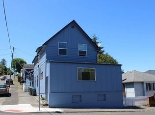 486 Commercial St APT 2, Astoria, OR 97103