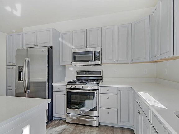 3rd image of 26 McGee Lane UNIT 37
