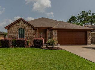 5720 Sunbird Ln, Beaumont, TX 77708