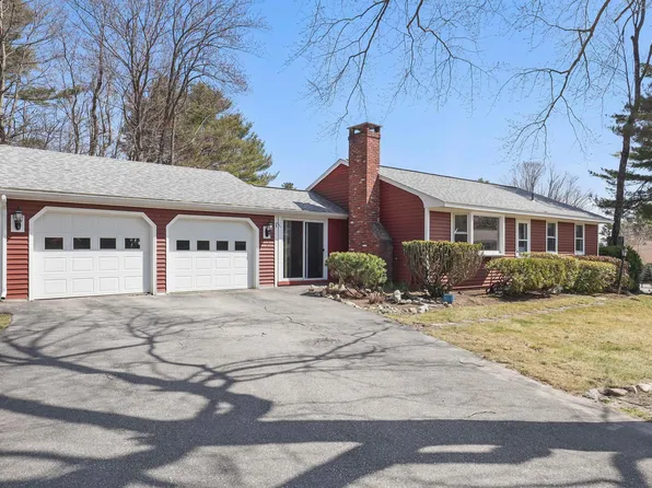 33 Everett Park, New London, NH 03257