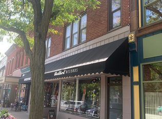 7 Public Sq #7, Medina, OH 44256