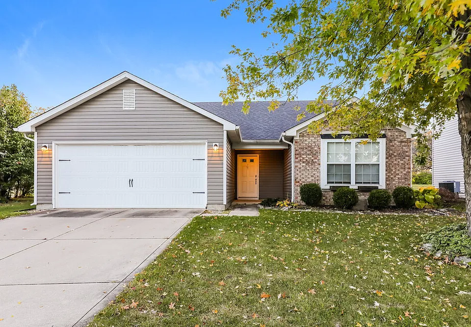 9803 Trail Dr