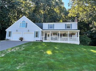 20 Hayes Ave, Ellington, CT 06029