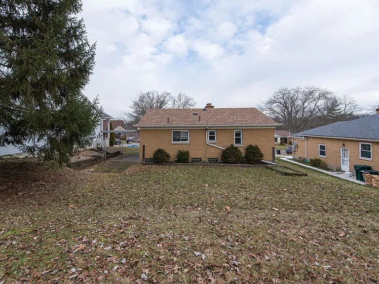 3031 Irvella Pl — Photo 13