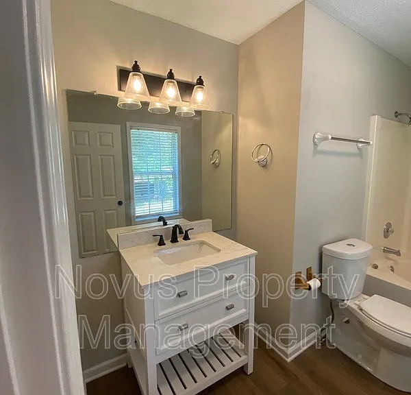 51 Connie Dr — Photo 17