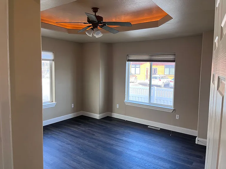 3285 Banff Ave — Photo 6