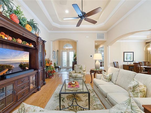 3rd image of 7747 Martino CIR