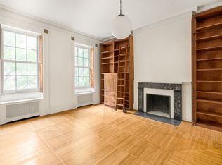 9 E 9th St #3F, New York, NY 10003
