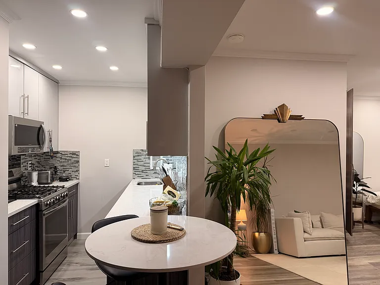 3901 Nostrand Ave #6T — Photo 8